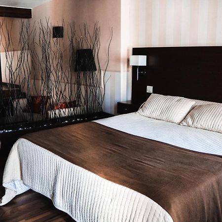 Hotel Rural Plaza Mayor Chinchón Екстериор снимка