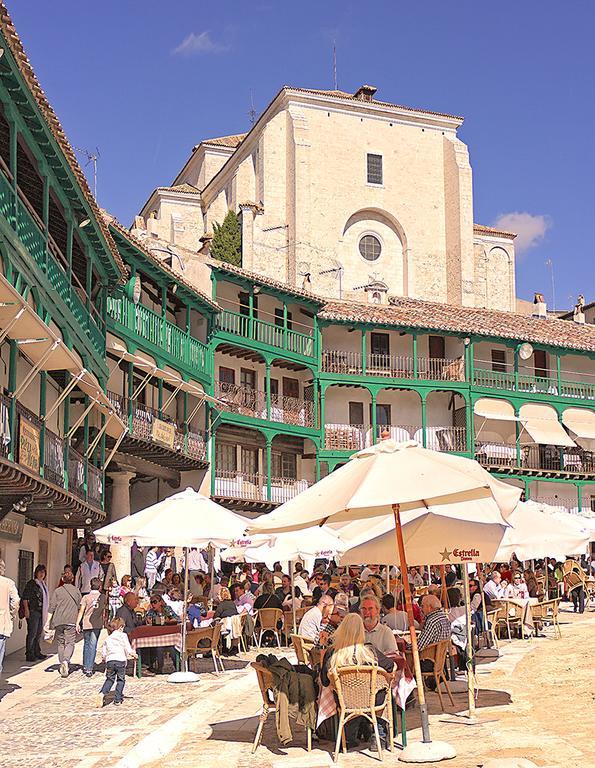 Hotel Rural Plaza Mayor Chinchón Екстериор снимка