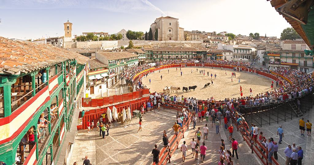 Hotel Rural Plaza Mayor Chinchón Екстериор снимка