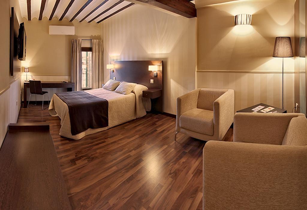 Hotel Rural Plaza Mayor Chinchón Стая снимка